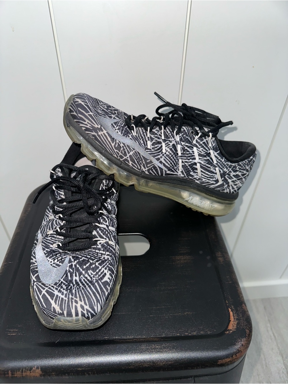 Nike Black & White Abstract Pattern Air Max Sneakers